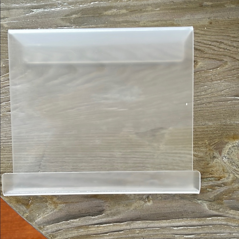 Clear Acrylic Tablet Stand for your treadmill…holds your iPad or 📕 book